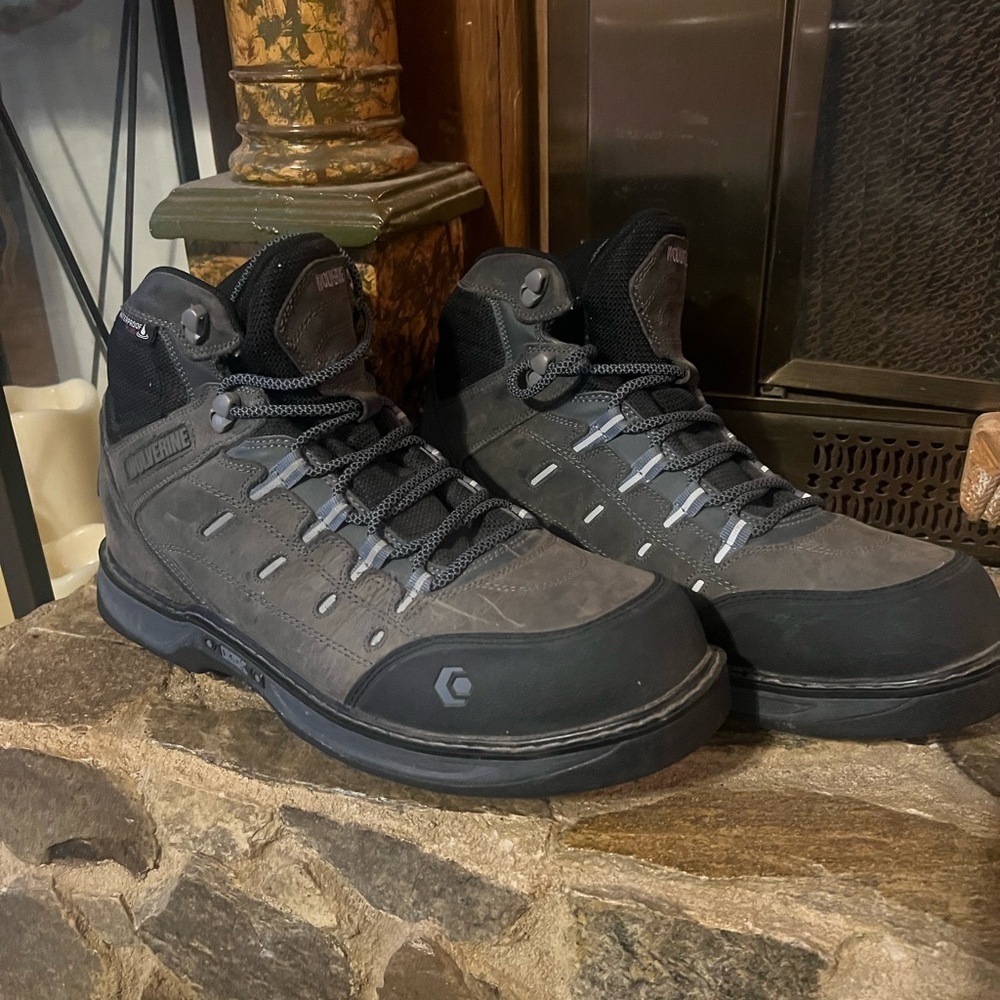 Men’s Wolverine Edge LX nano toe work boot size 11.5